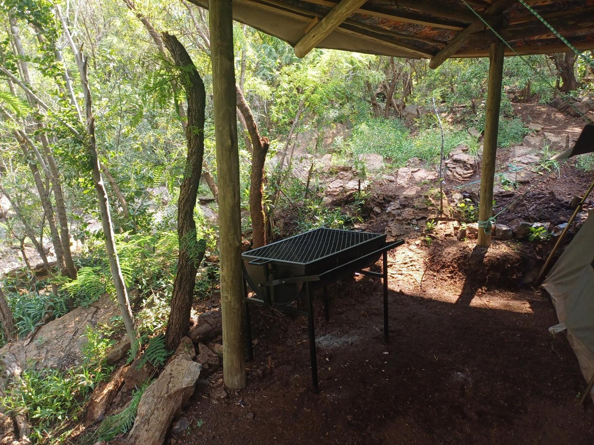 Adorable Unique Guest House - African Bush Feel Kalkheuvel Exterior photo